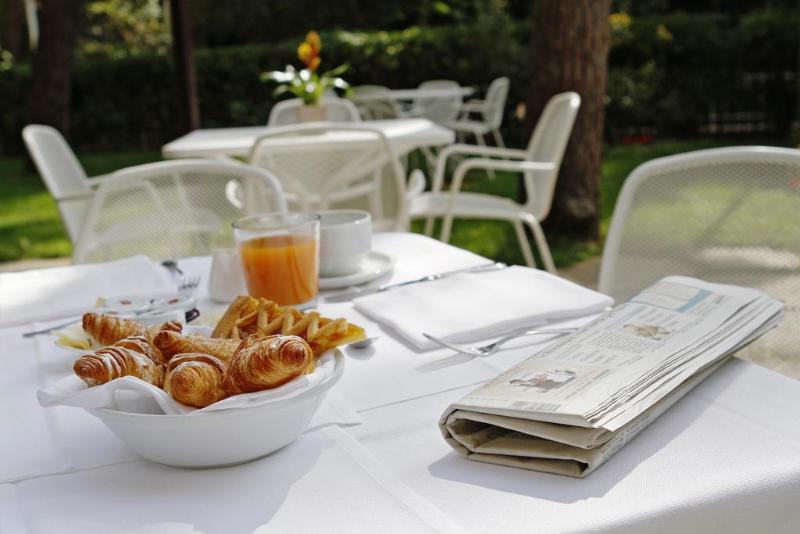 Hotel Michelangelo Milano Marittima Zewnętrze zdjęcie